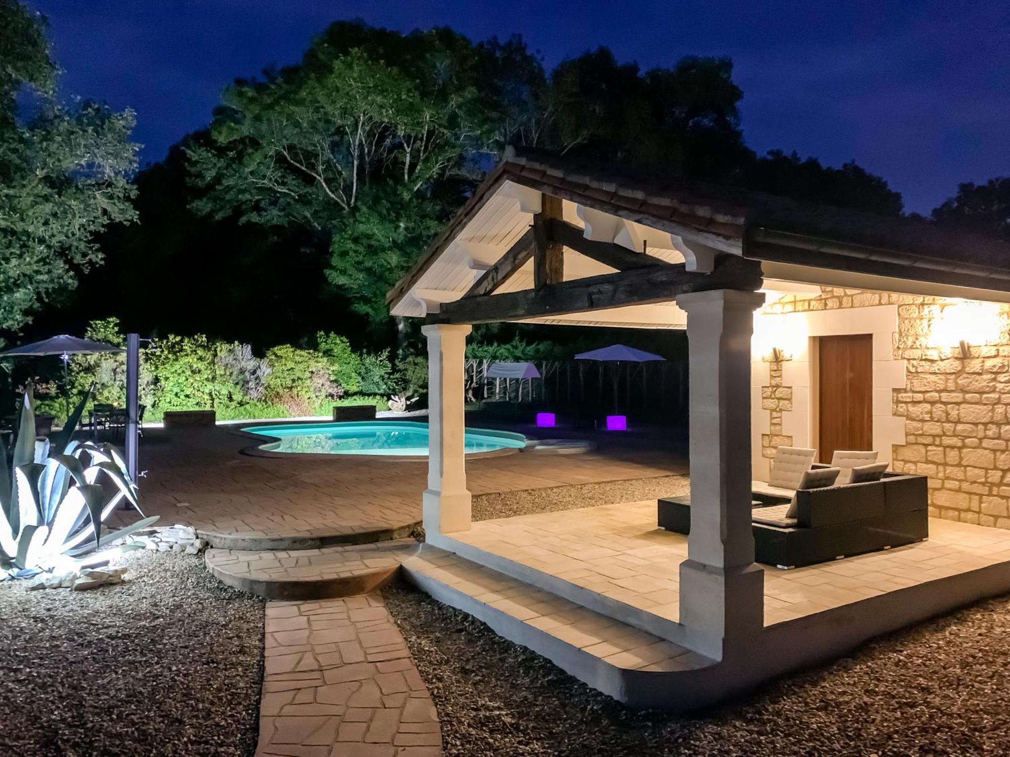 Villa Tagibao Avec Piscine Chauffee Et Spa Lesterps エクステリア 写真
