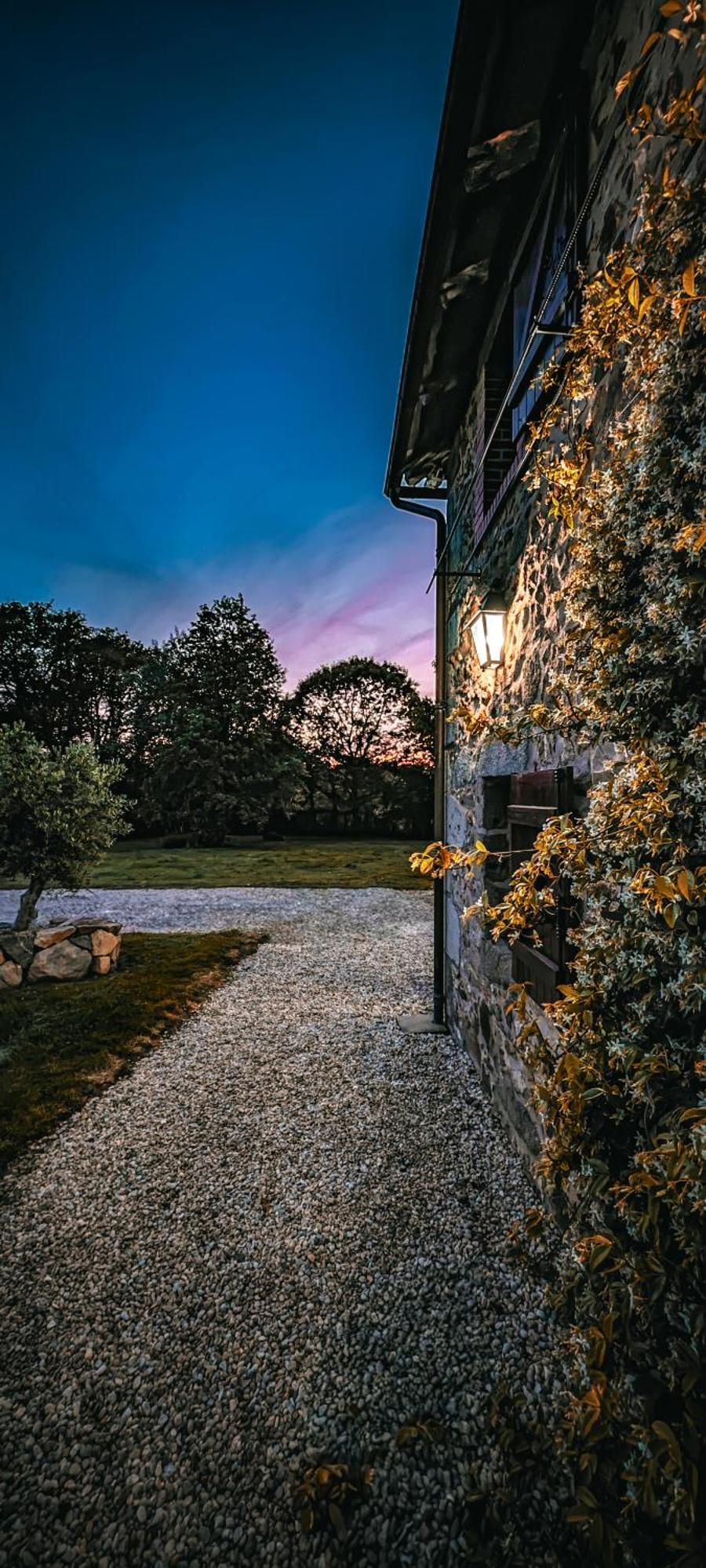 Villa Tagibao Avec Piscine Chauffee Et Spa Lesterps エクステリア 写真