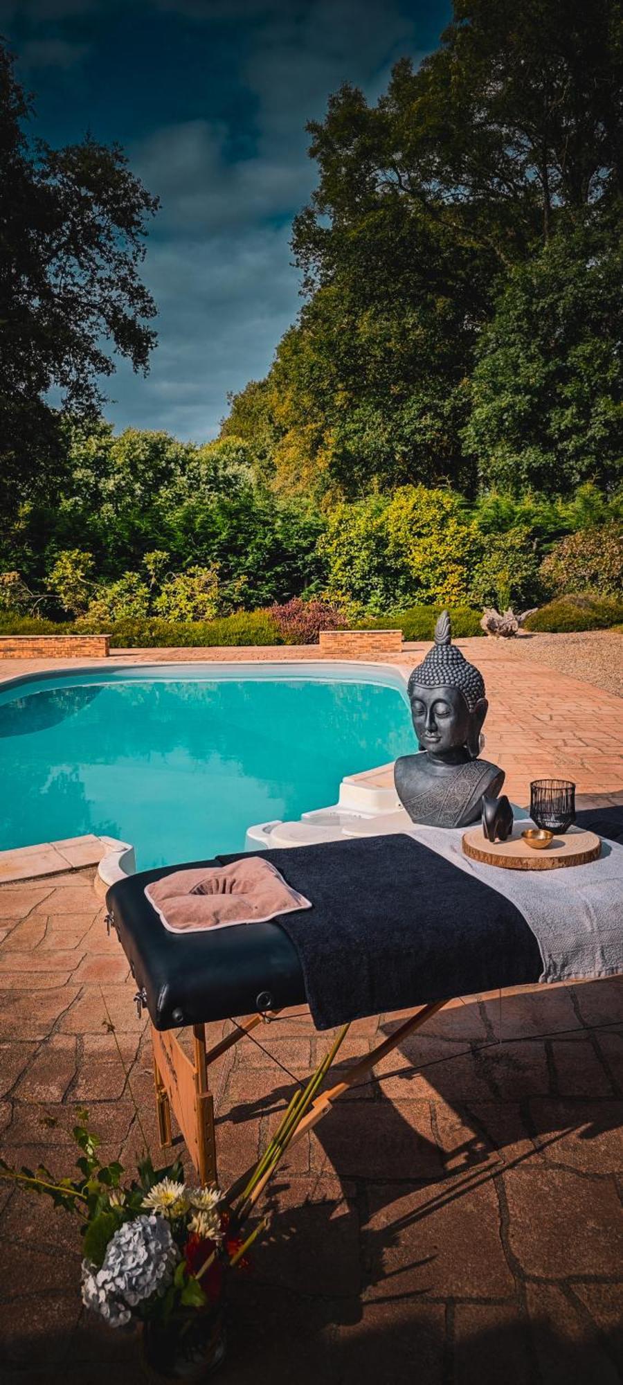 Villa Tagibao Avec Piscine Chauffee Et Spa Lesterps エクステリア 写真