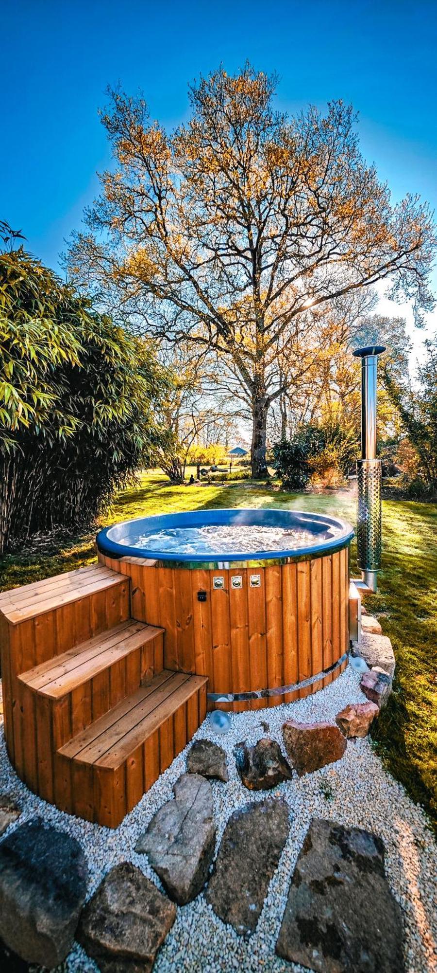 Villa Tagibao Avec Piscine Chauffee Et Spa Lesterps エクステリア 写真